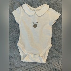 DONSJE AMSTERDAM onesie 3-6months bunny